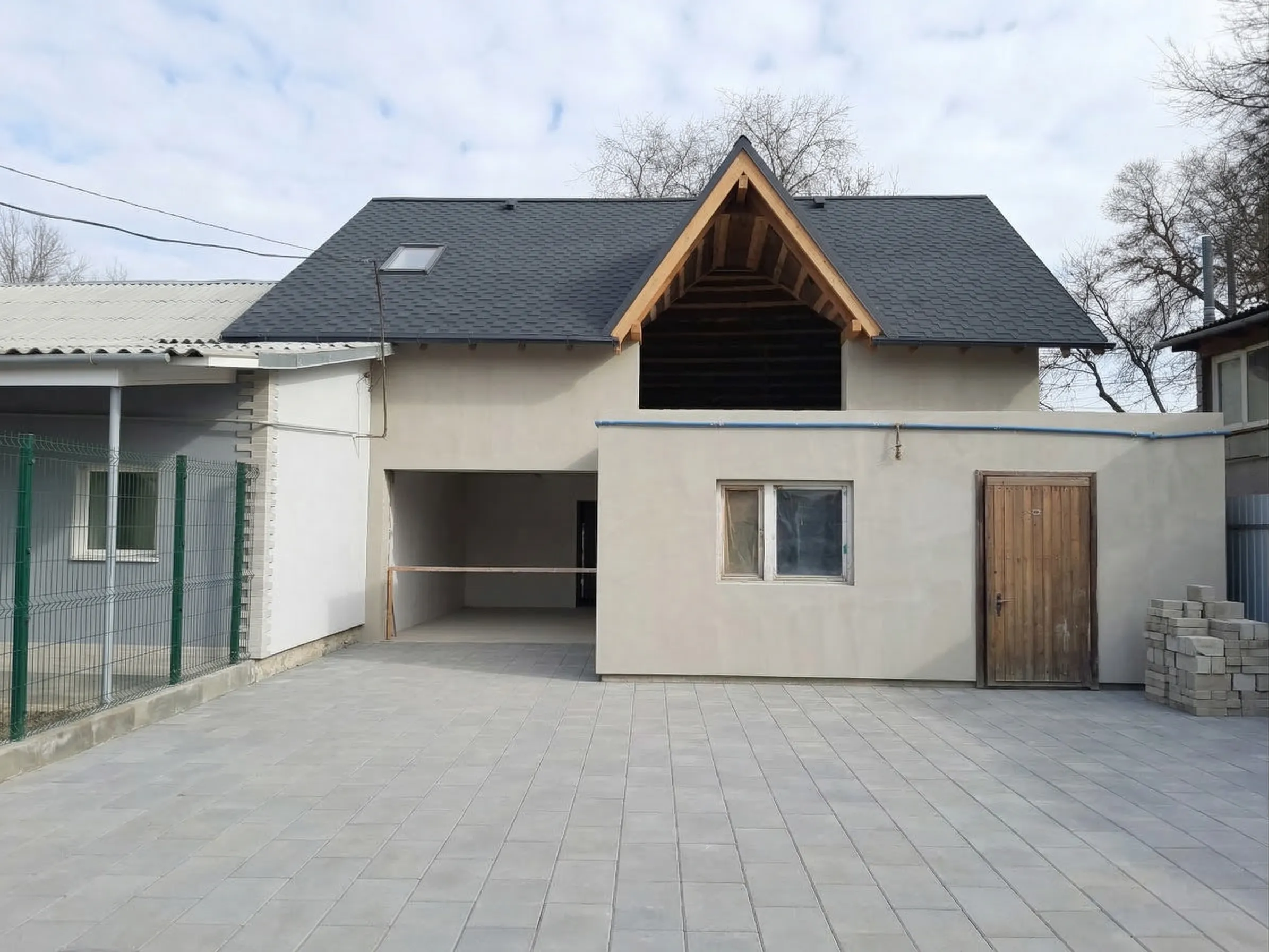 Casă privată — 180 m²